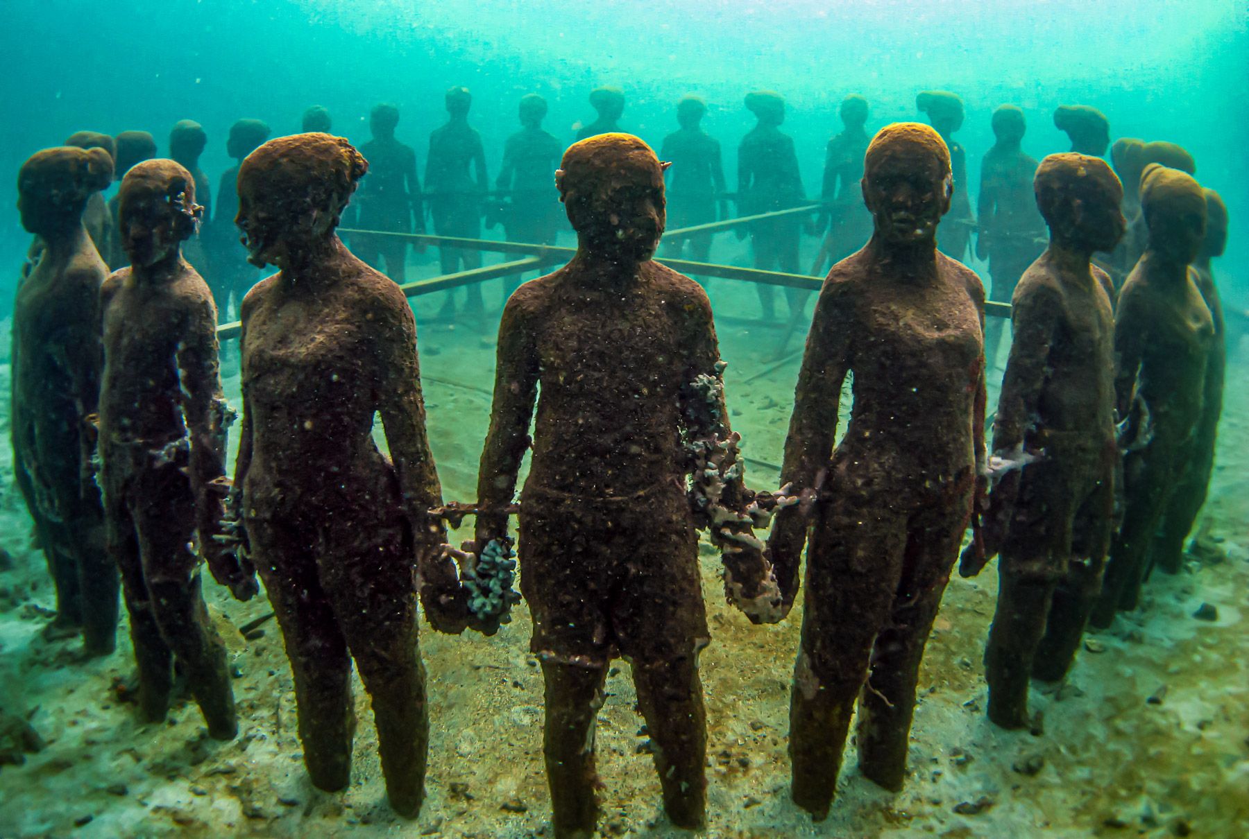 Underwater sculpture park in Grenada