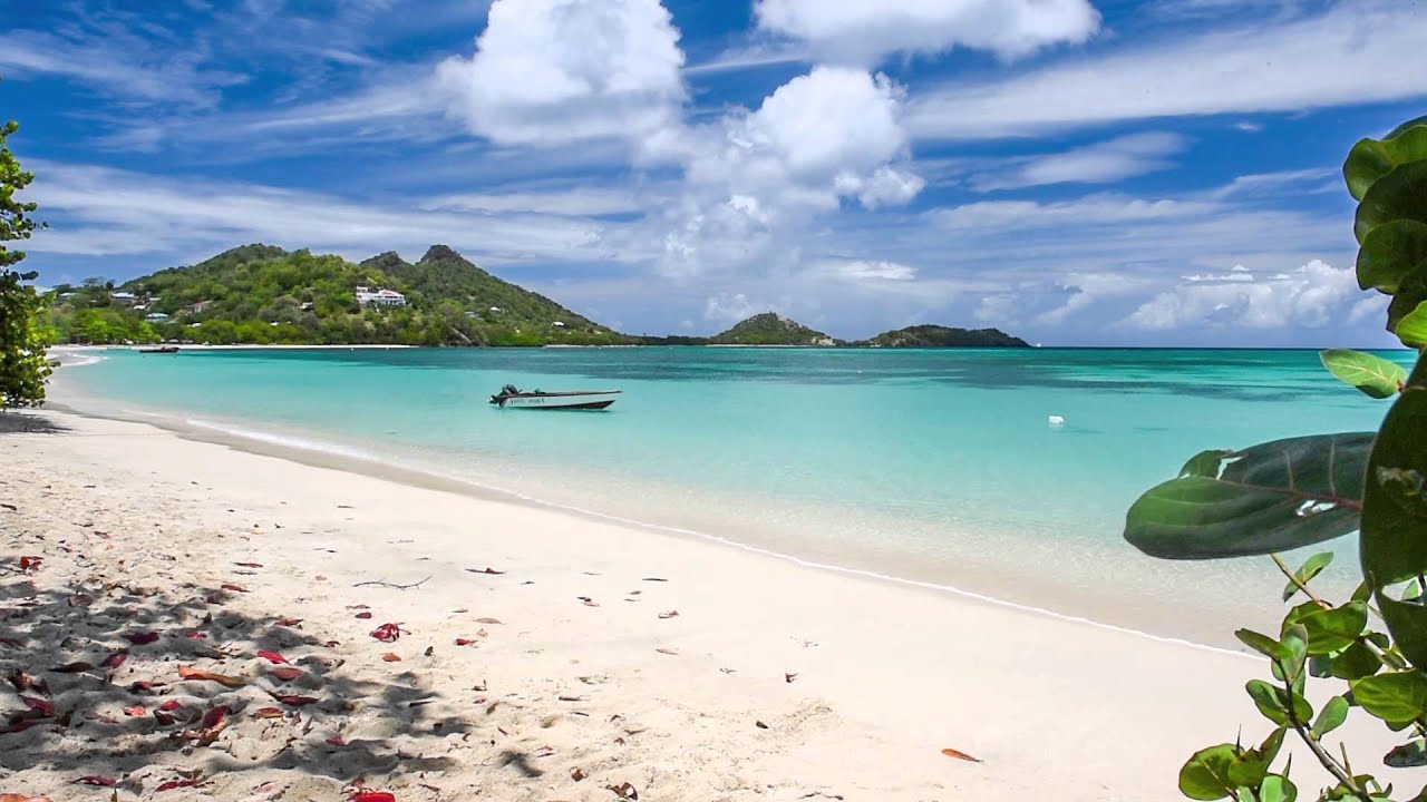 paradise-beach-carriacou