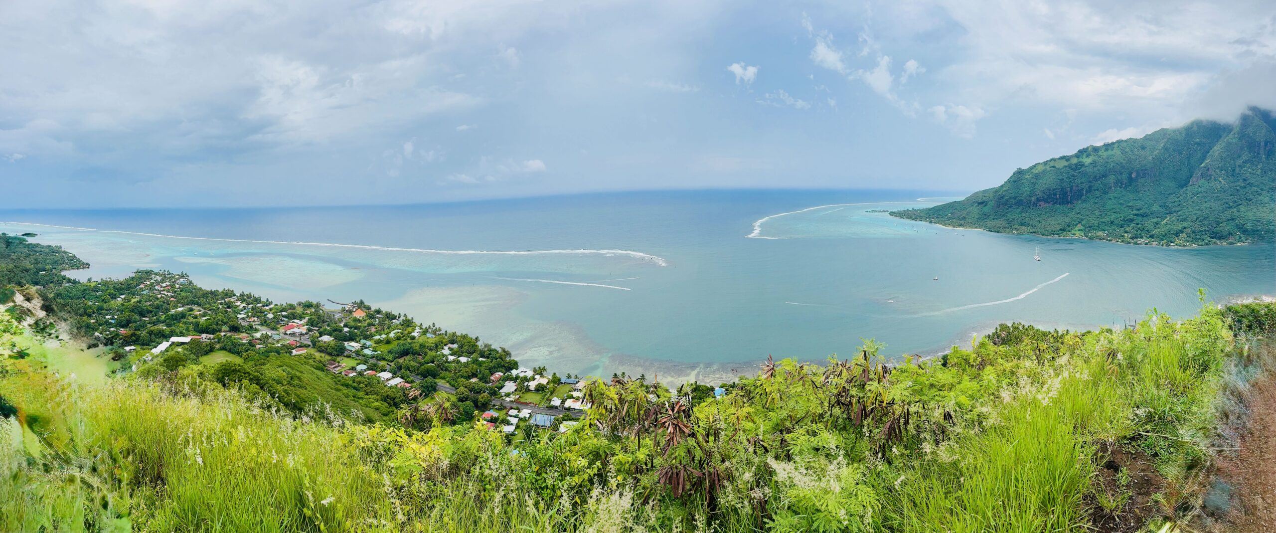 Magic Mountain, Mo'orea
