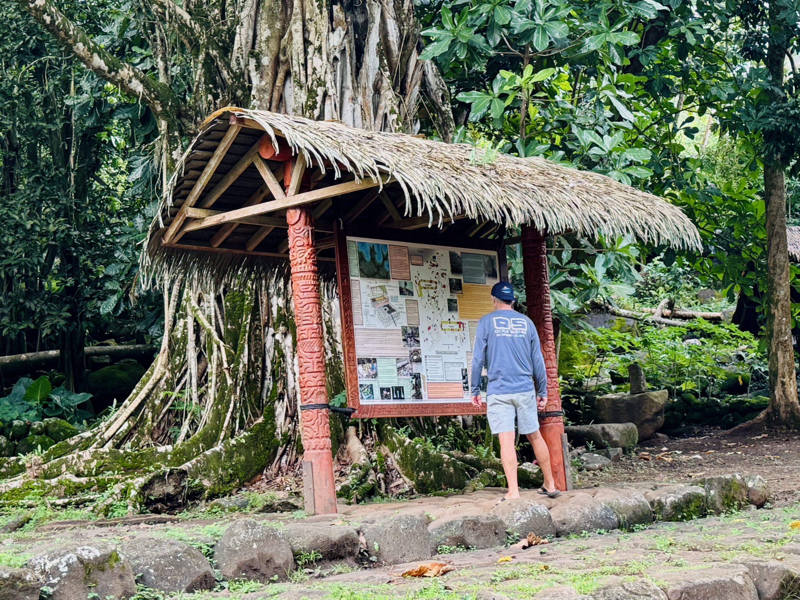 Hatiheu Valley, Nuku Hiva