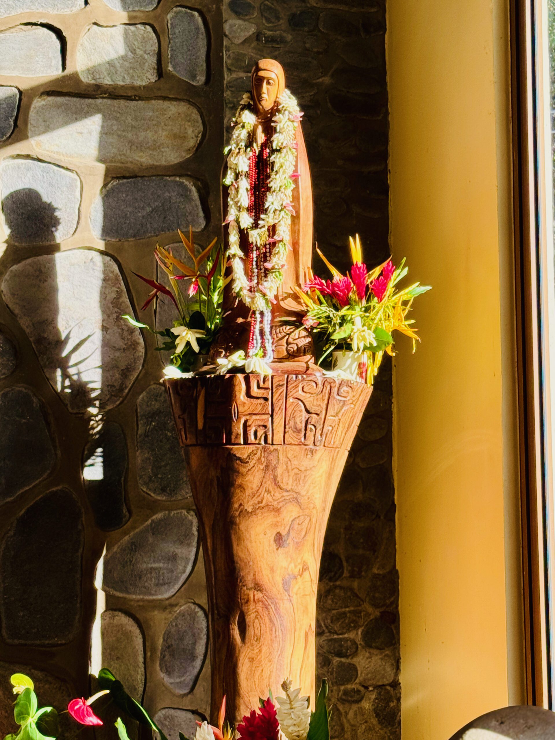 Hatihe’u Beach, Nuku Hiva