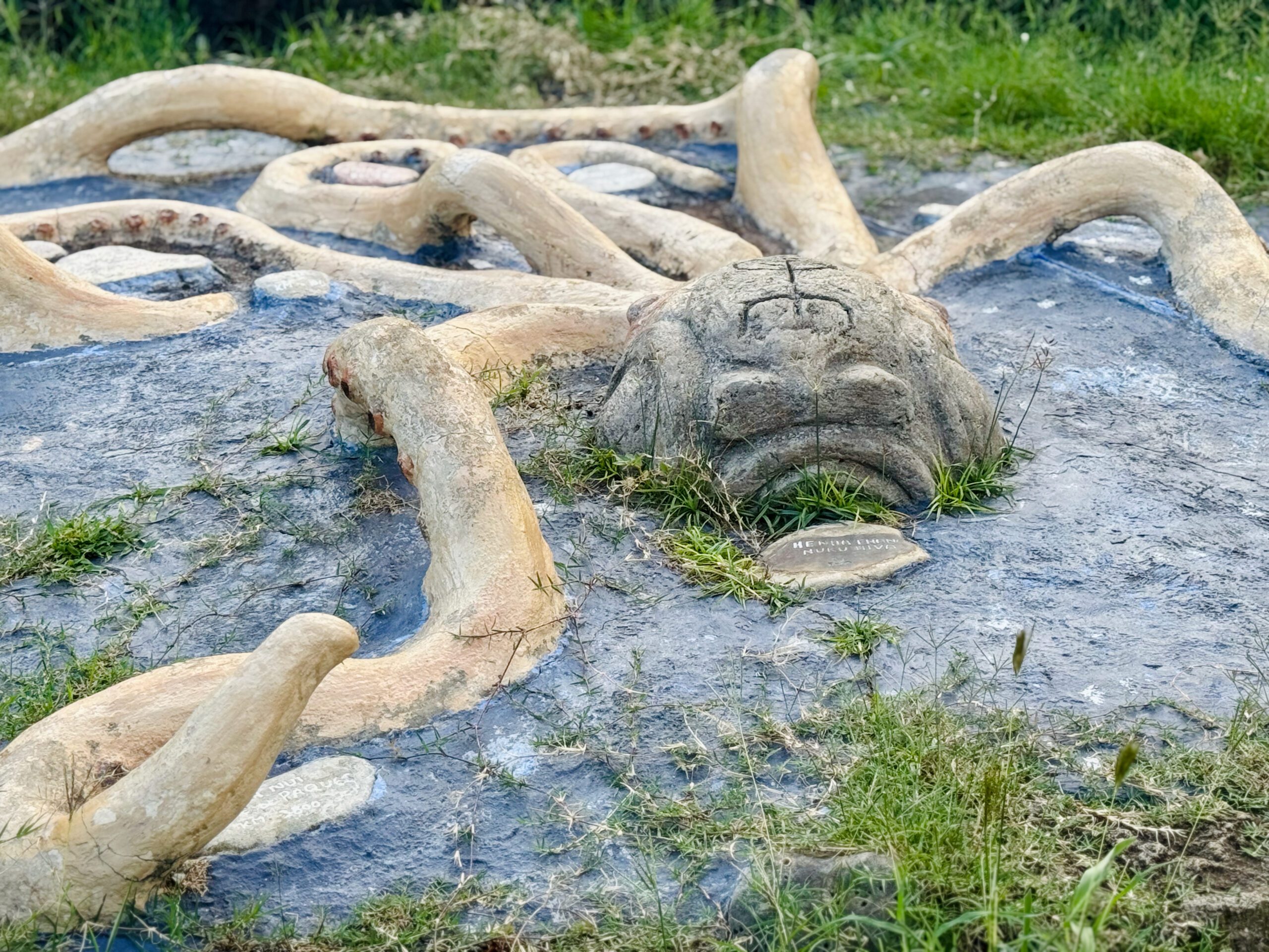 Tiki Tuhiva, Nuku Hiva