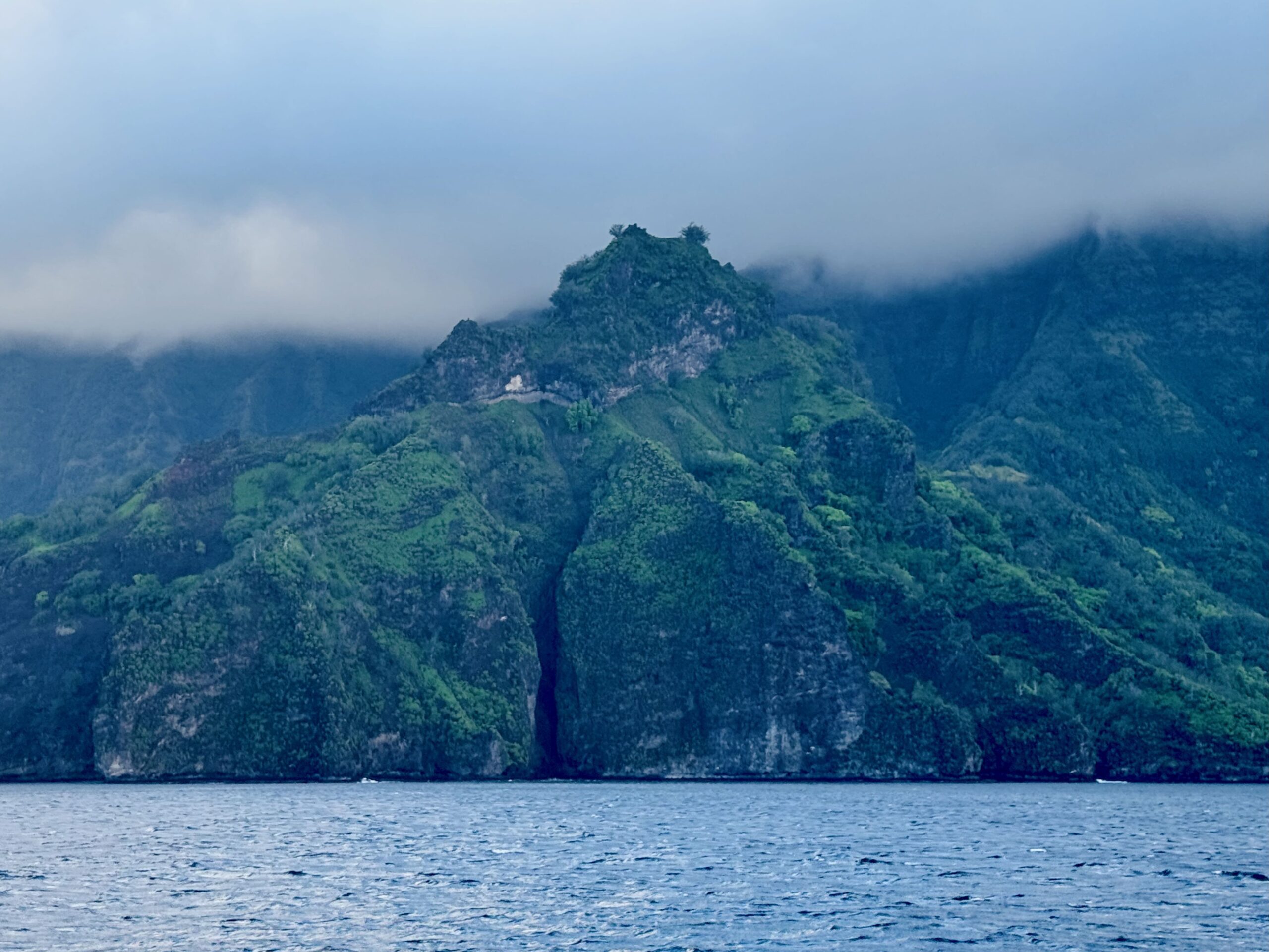 Fatu Hiva approach