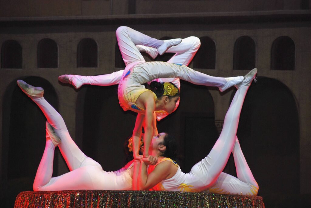 Beijing Chao Yang Theater Acrobatic Show