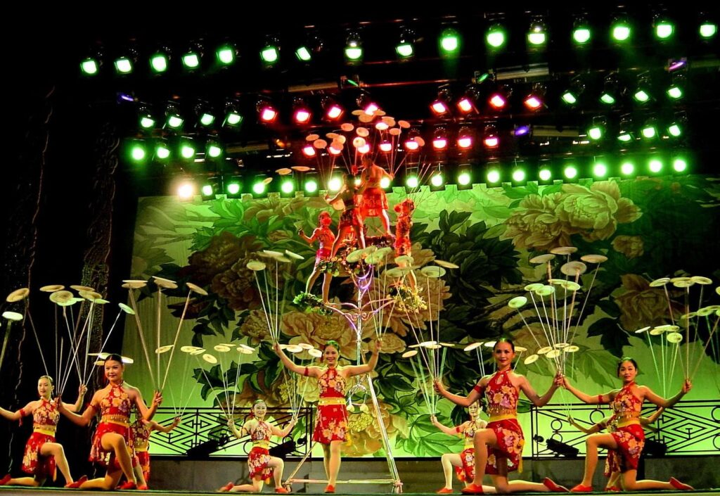 Beijing Chao Yang Theater Acrobatic Show