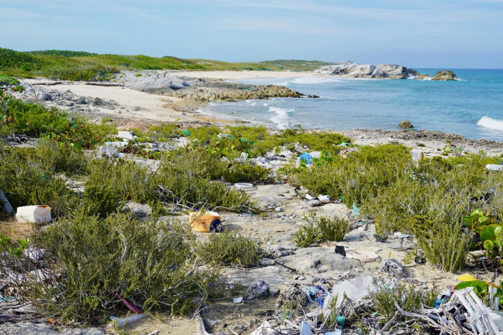 Black Point, Great Guana Cay—Hole n Rock Beach