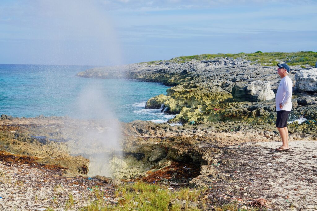 Black Point, Great Guana Cay—Nismo's Blowhole