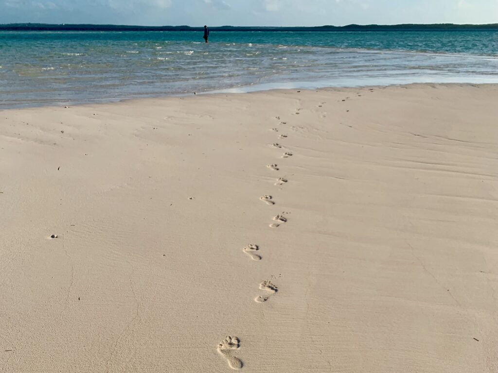 George Town, Great Exuma Island—Sand Dollar Beach