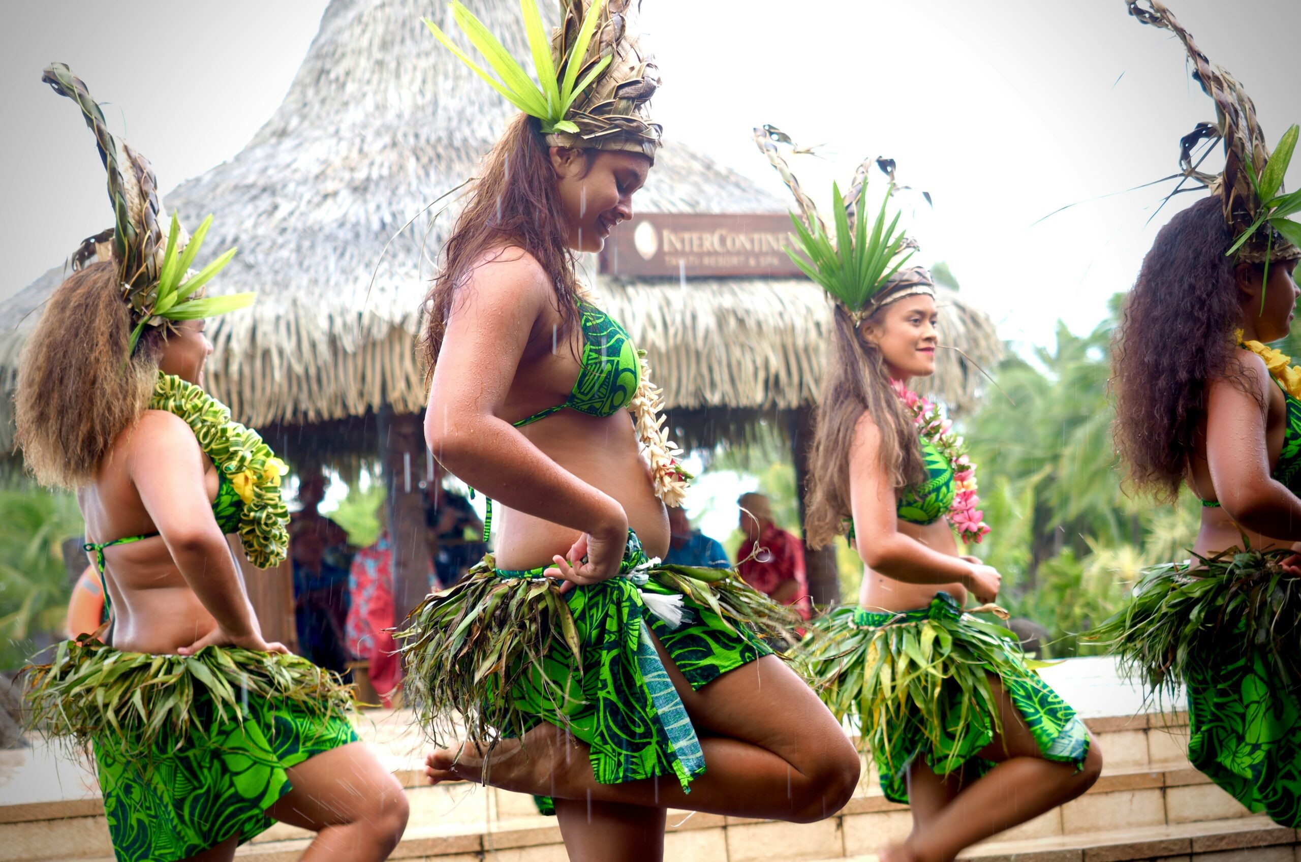 InterContinental Hotel dinner show in Tahiti